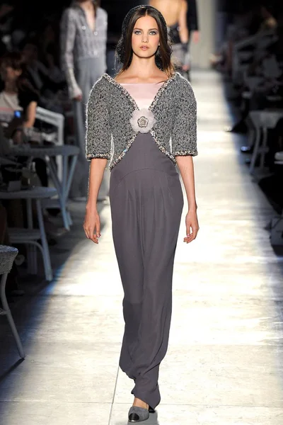 Look 37